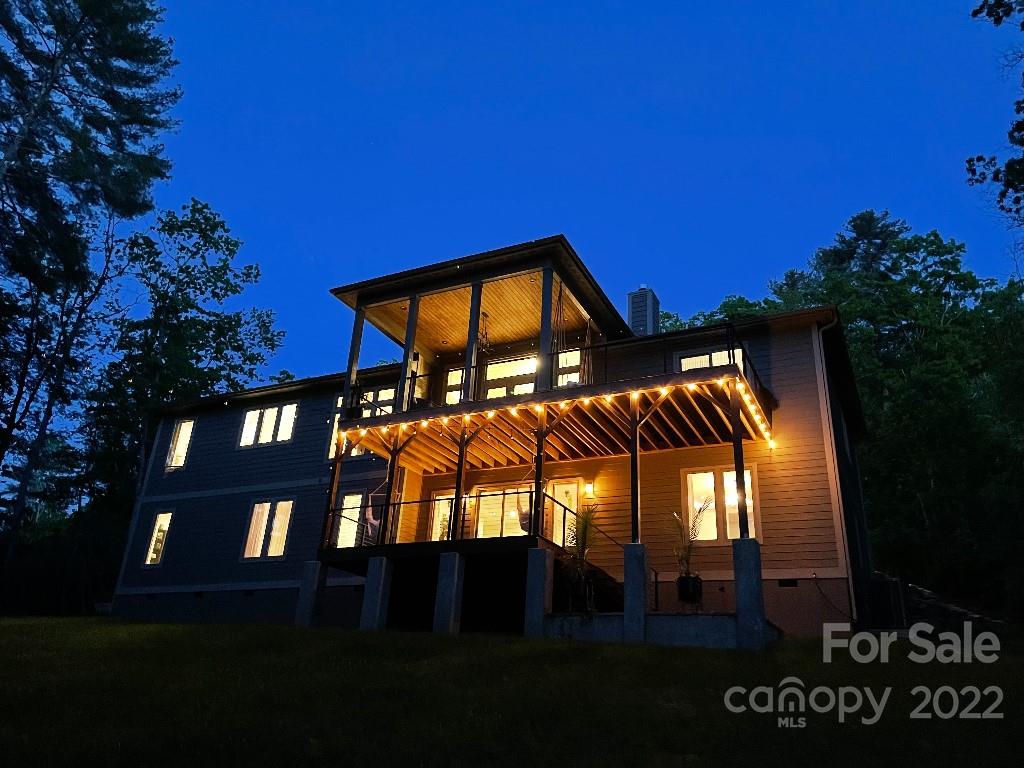 74 Crossings Circle Fairview NC 28730
