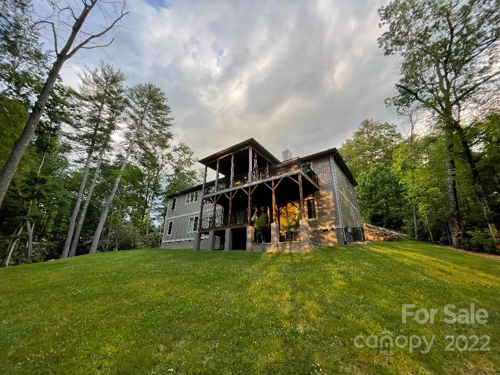 74 Crossings Circle Fairview NC 28730
