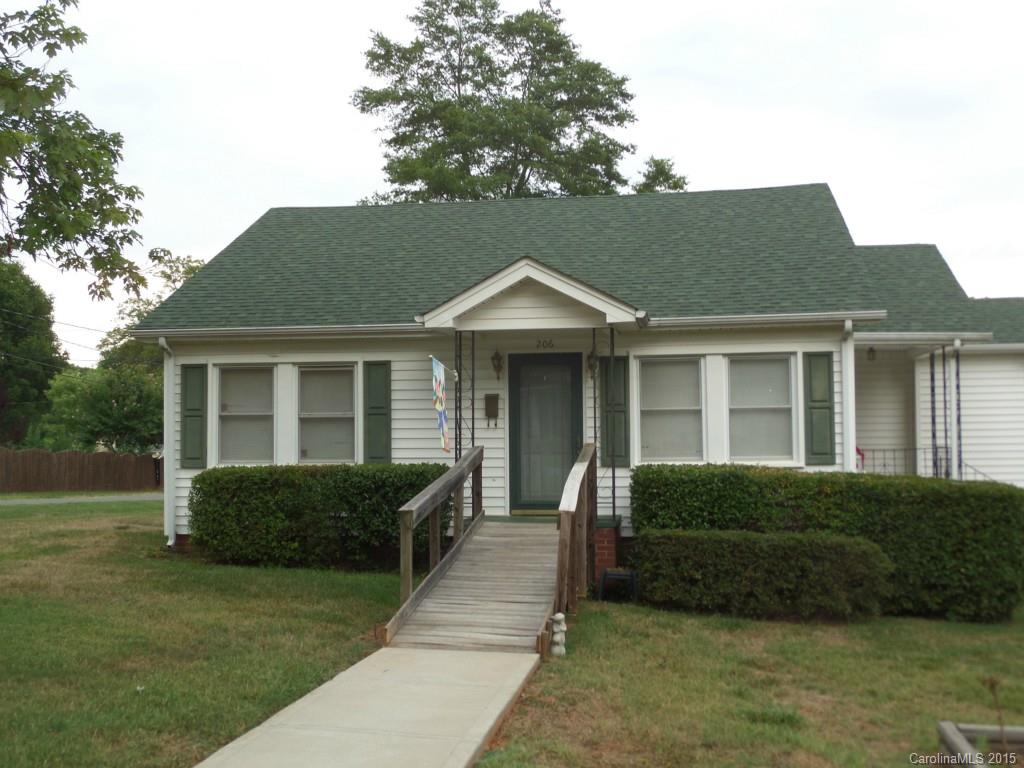 206 Eastwood Drive Mount Holly NC 28120