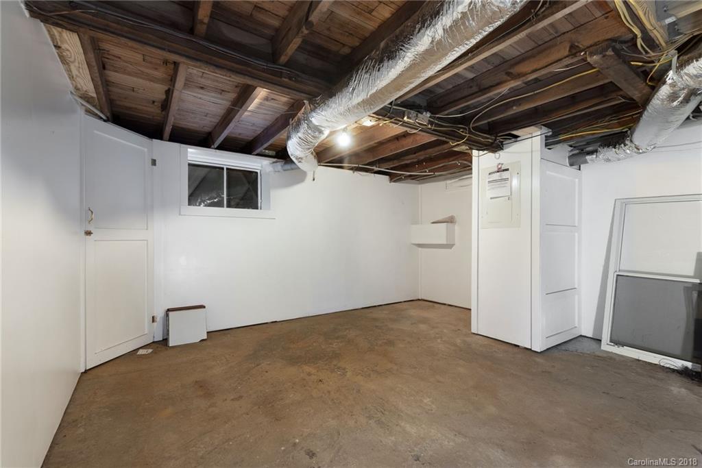5 Richard Street Asheville NC 28803