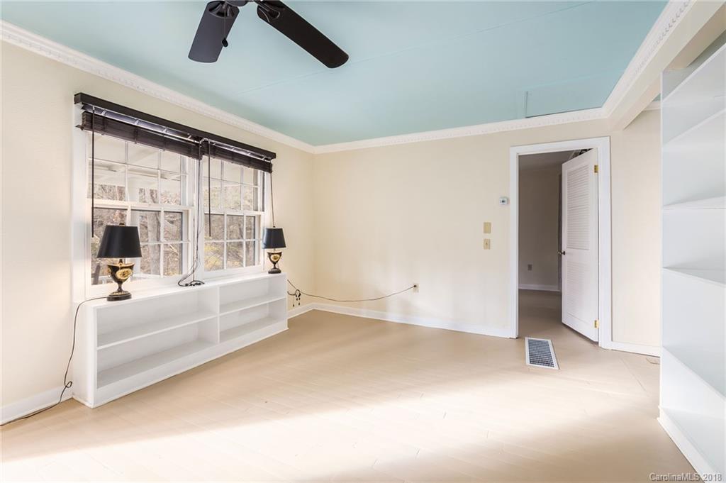 5 Richard Street Asheville NC 28803
