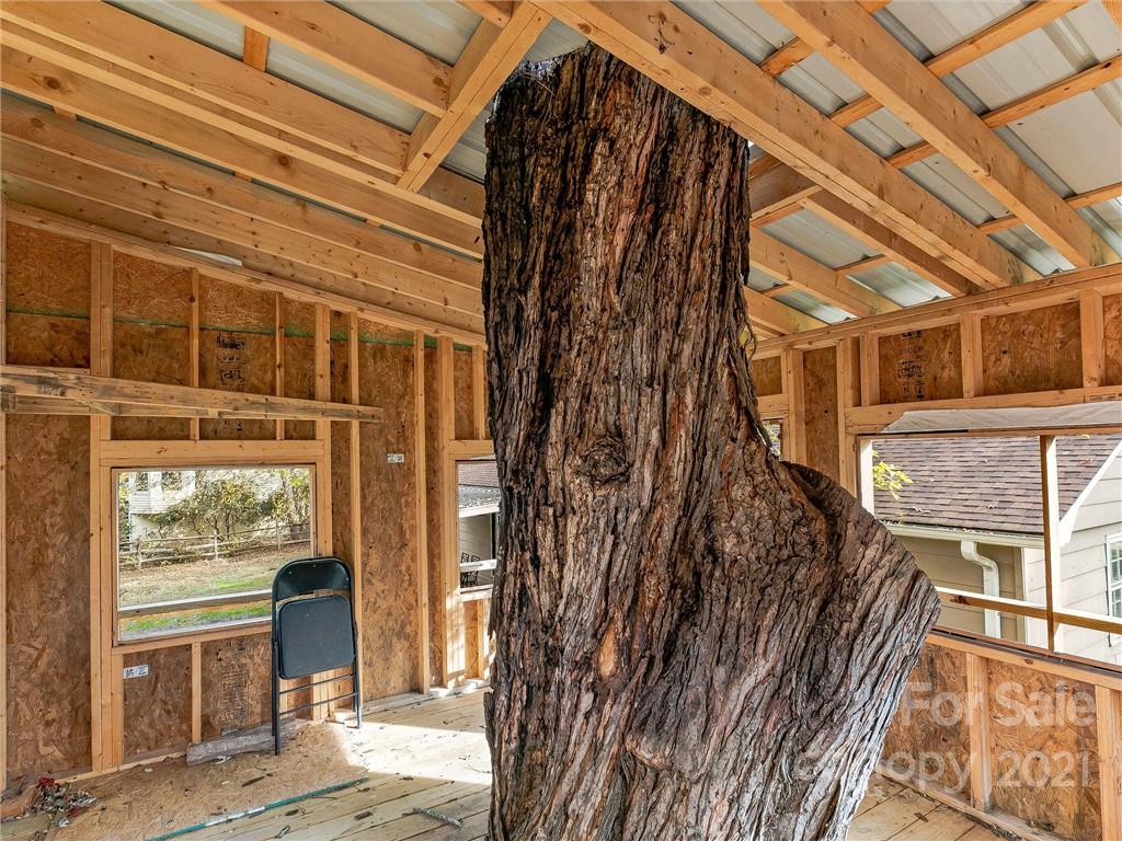 43 Sareva Place Asheville NC 28804