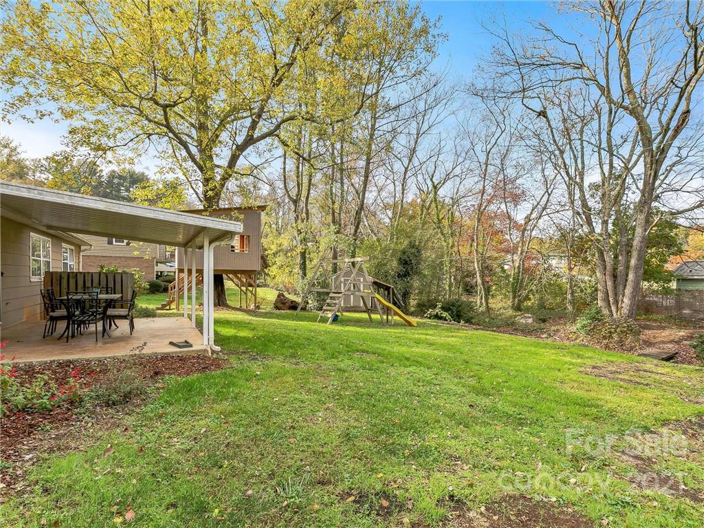 43 Sareva Place Asheville NC 28804
