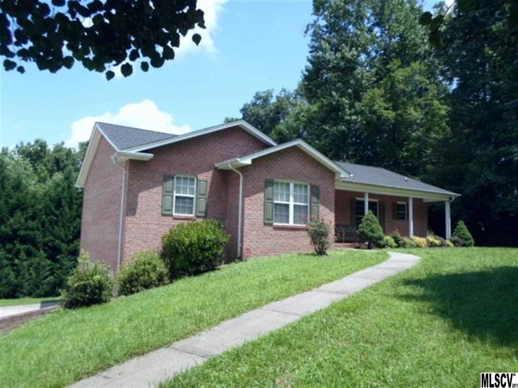 404 Carrituck Court Lenoir NC 28645