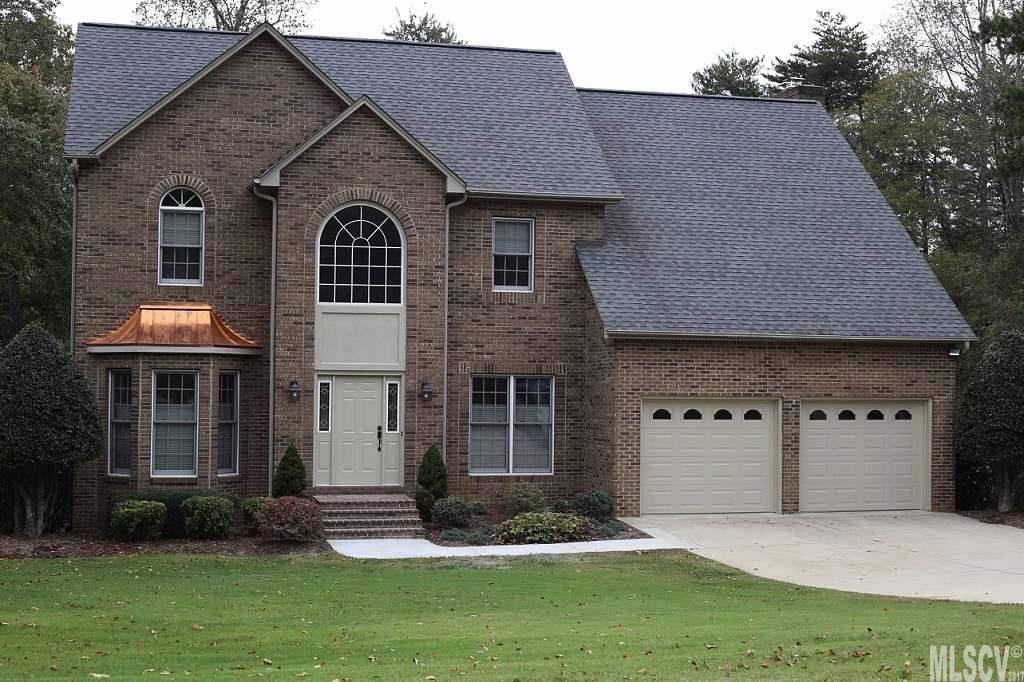4921 Elmhurst Drive Ne Hickory NC 28601