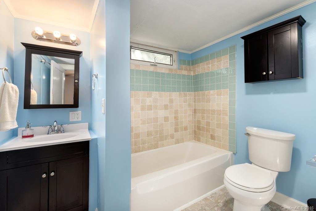 25 East Porter Road Asheville NC 28803