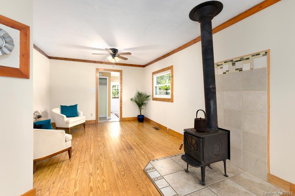 25 East Porter Road Asheville NC 28803