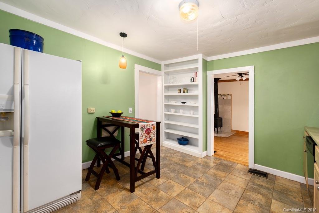 25 East Porter Road Asheville NC 28803