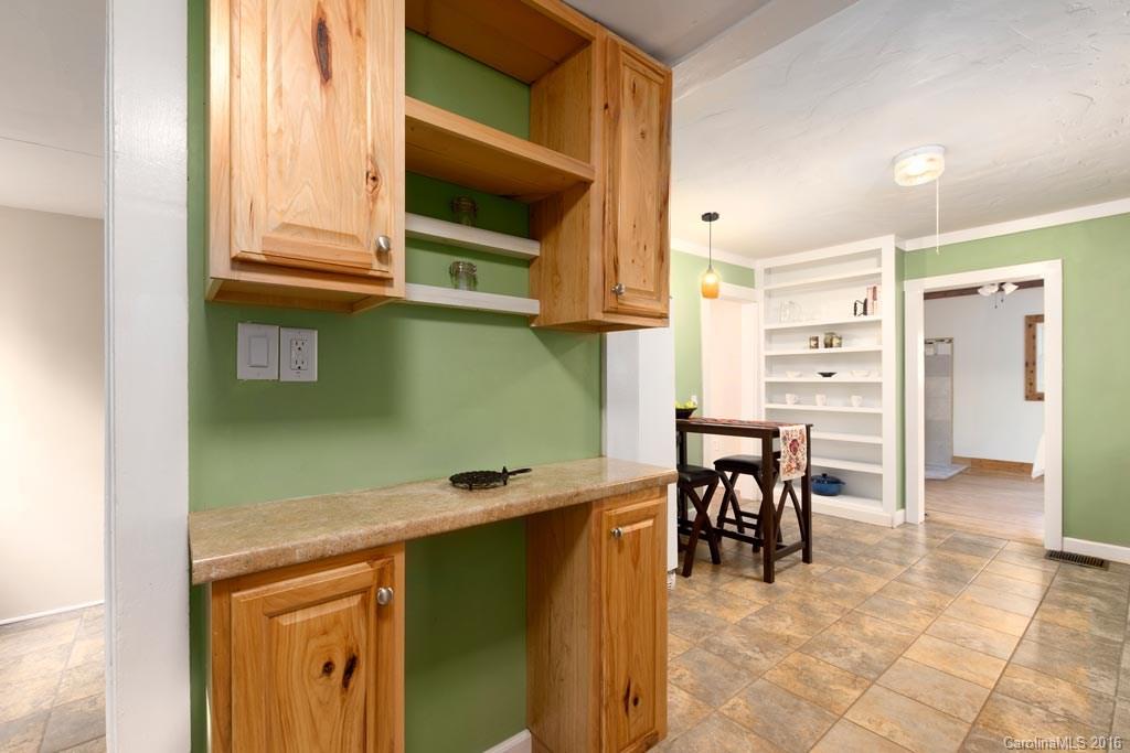 25 East Porter Road Asheville NC 28803