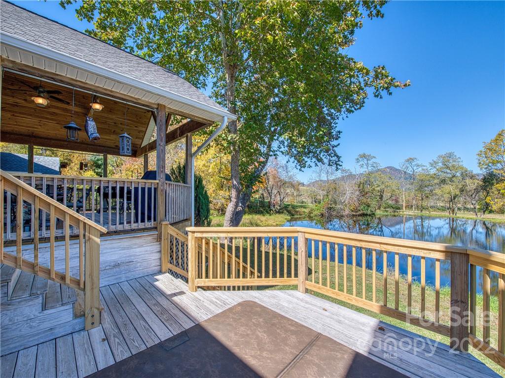 122 Coyote Hollow Road Waynesville NC 28785