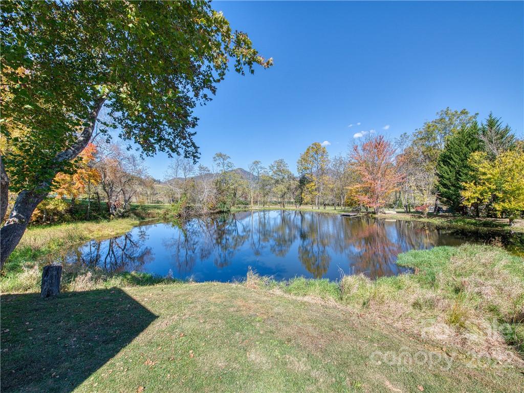 122 Coyote Hollow Road Waynesville NC 28785