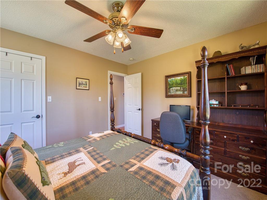 122 Coyote Hollow Road Waynesville NC 28785