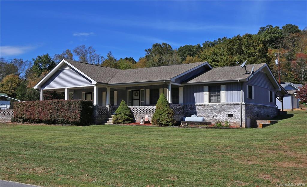 12 Elizabeth Chapel Road Waynesville NC 28786