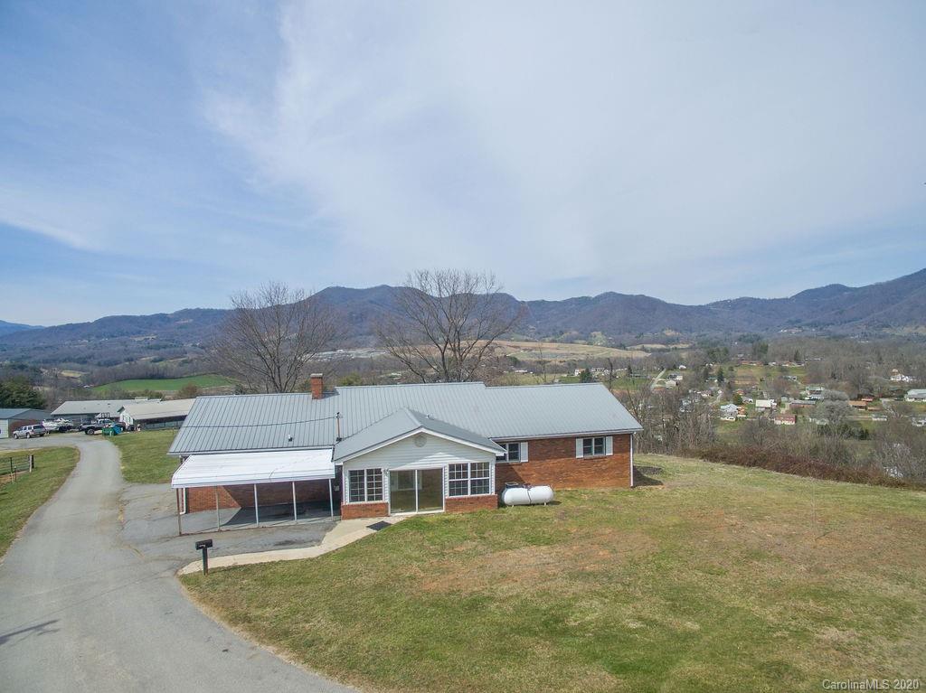 569 Terrell Cove Road Canton NC 28716