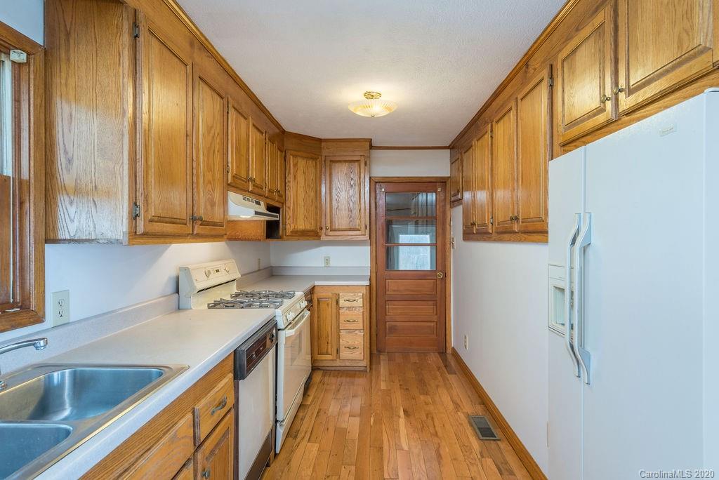 569 Terrell Cove Road Canton NC 28716