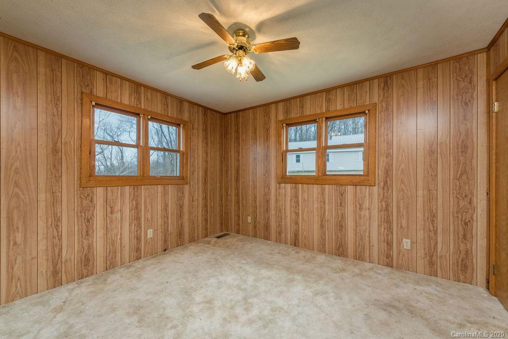 569 Terrell Cove Road Canton NC 28716