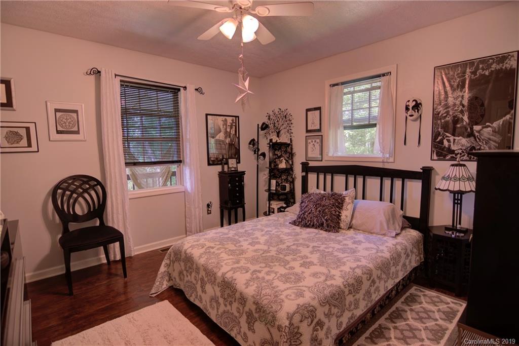 363 Huckleberry Drive Burnsville NC 28714