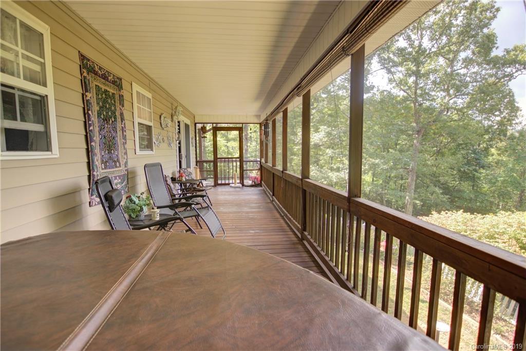 363 Huckleberry Drive Burnsville NC 28714