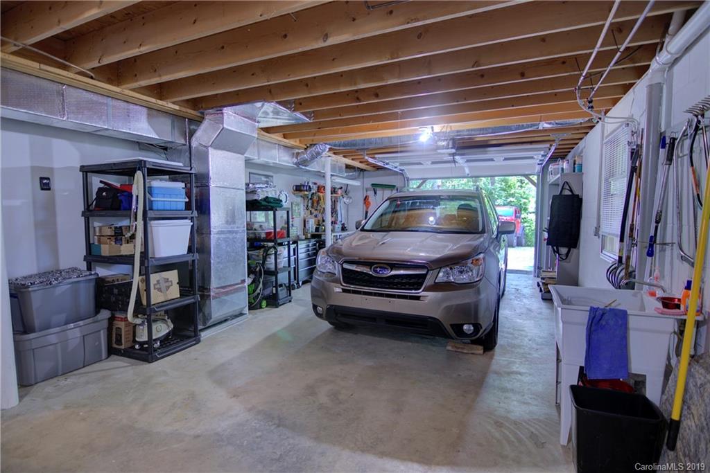 363 Huckleberry Drive Burnsville NC 28714