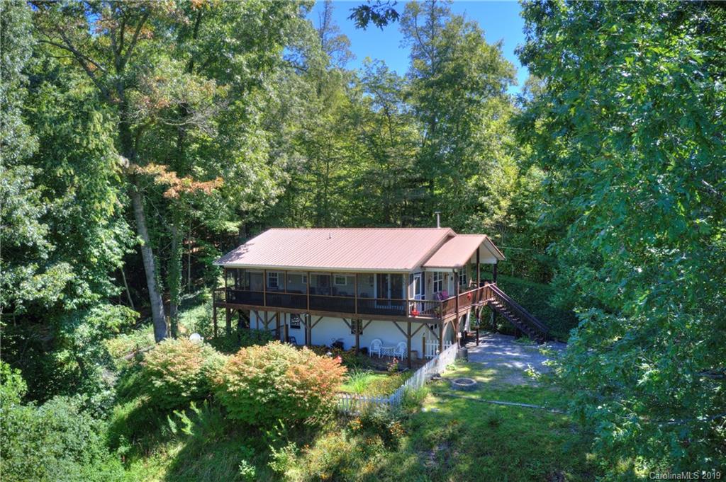 363 Huckleberry Drive Burnsville NC 28714