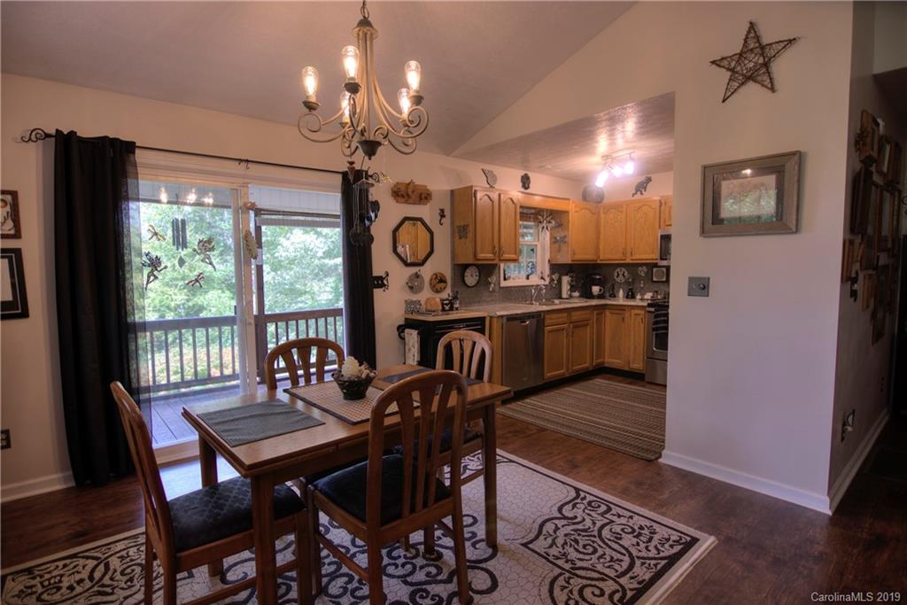 363 Huckleberry Drive Burnsville NC 28714