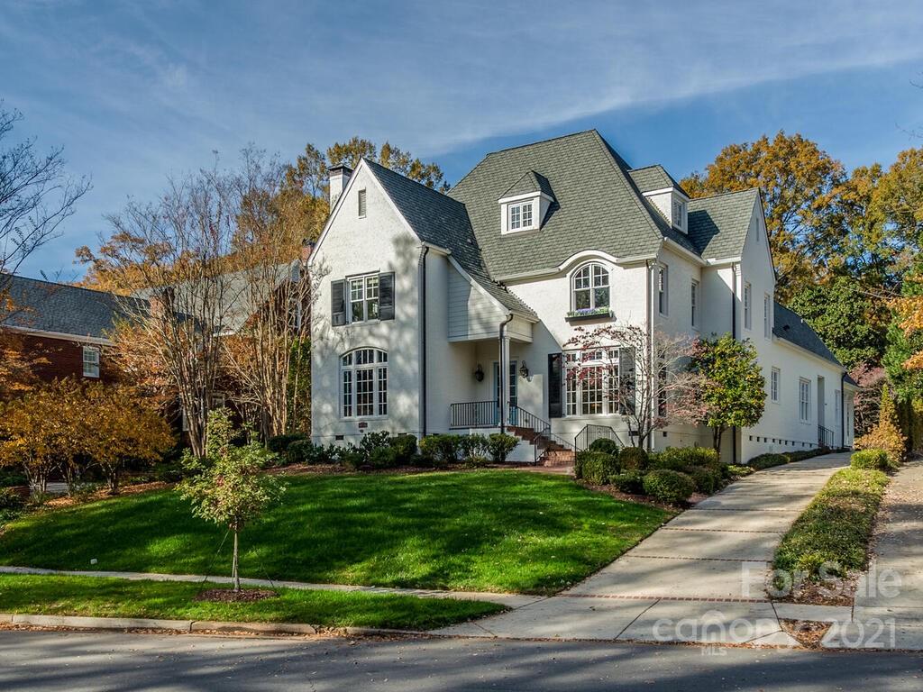 2027 Princeton Avenue Charlotte NC 28207