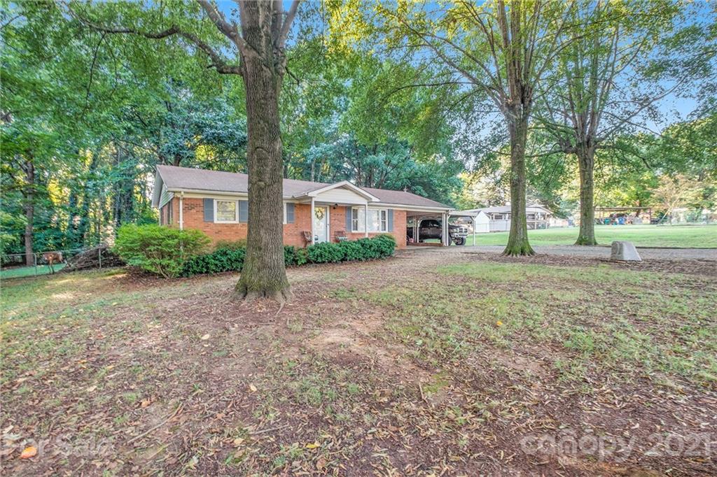 2281 Munsen Road Concord NC 28025
