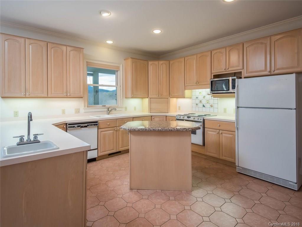 105 Welwyn Lane Asheville NC 28805