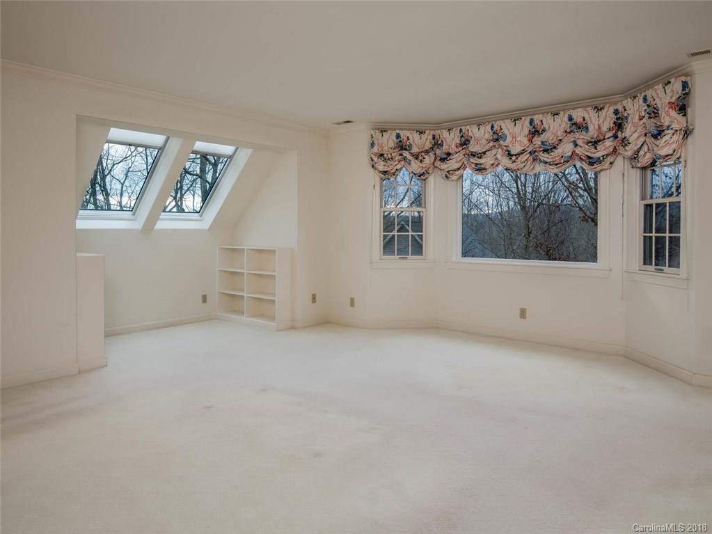 105 Welwyn Lane Asheville NC 28805