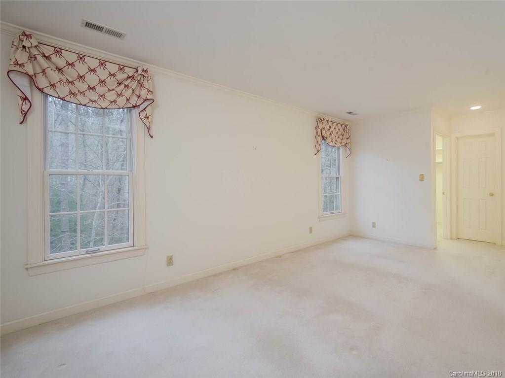 105 Welwyn Lane Asheville NC 28805