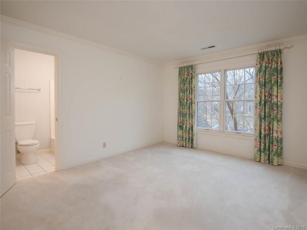 105 Welwyn Lane Asheville NC 28805