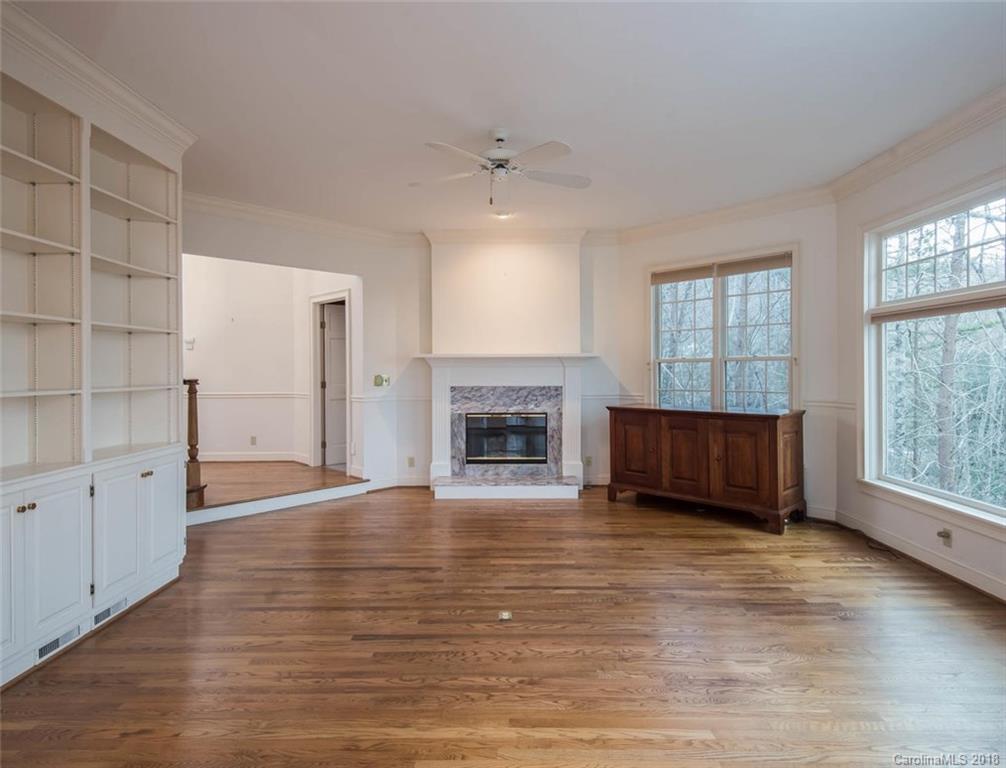 105 Welwyn Lane Asheville NC 28805