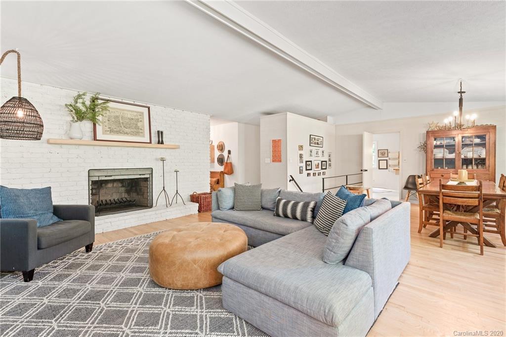 35 Woodbury Road Asheville NC 28804
