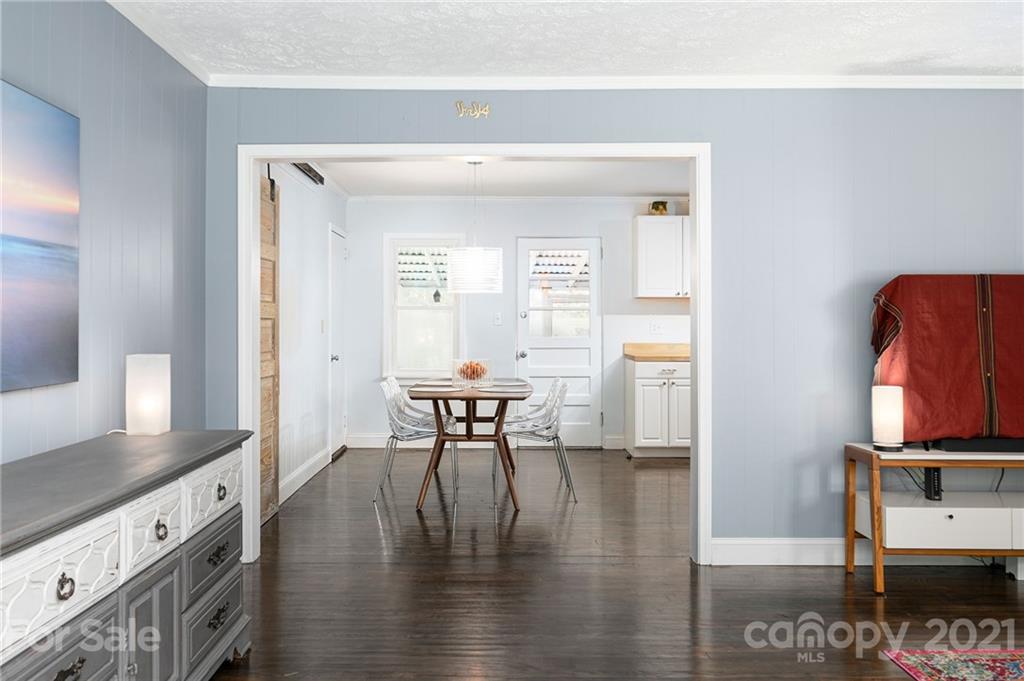38 Reese Road Asheville NC 28805