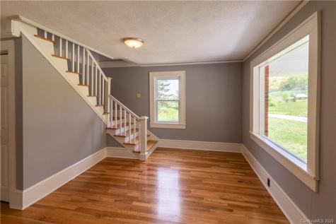 1383 Newfound Road Leicester NC 28748