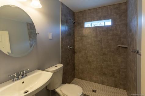 1383 Newfound Road Leicester NC 28748