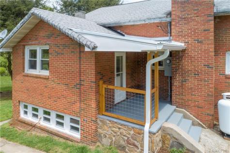 1383 Newfound Road Leicester NC 28748