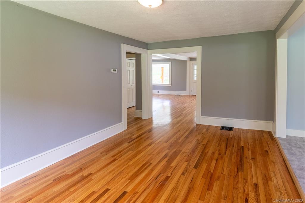 1383 Newfound Road Leicester NC 28748
