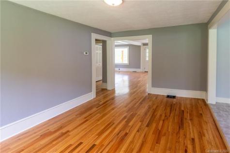 1383 Newfound Road Leicester NC 28748