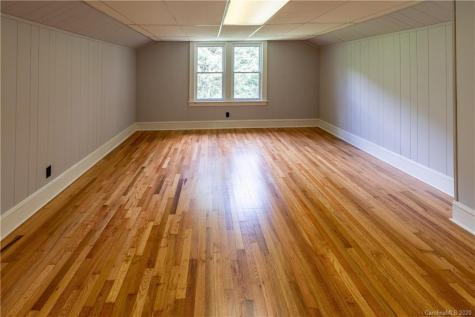 1383 Newfound Road Leicester NC 28748