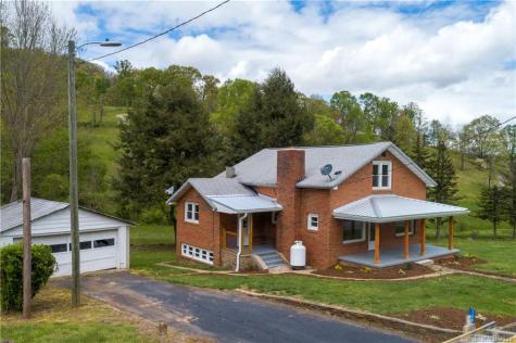 1383 Newfound Road Leicester NC 28748
