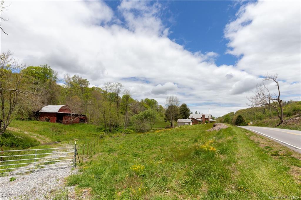 1383 Newfound Road Leicester NC 28748