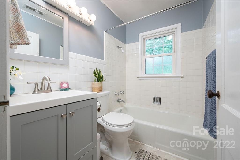 156 Birch Lane Arden NC 28704