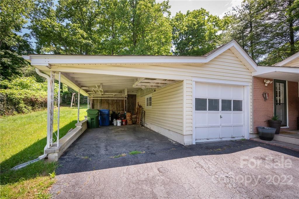 156 Birch Lane Arden NC 28704