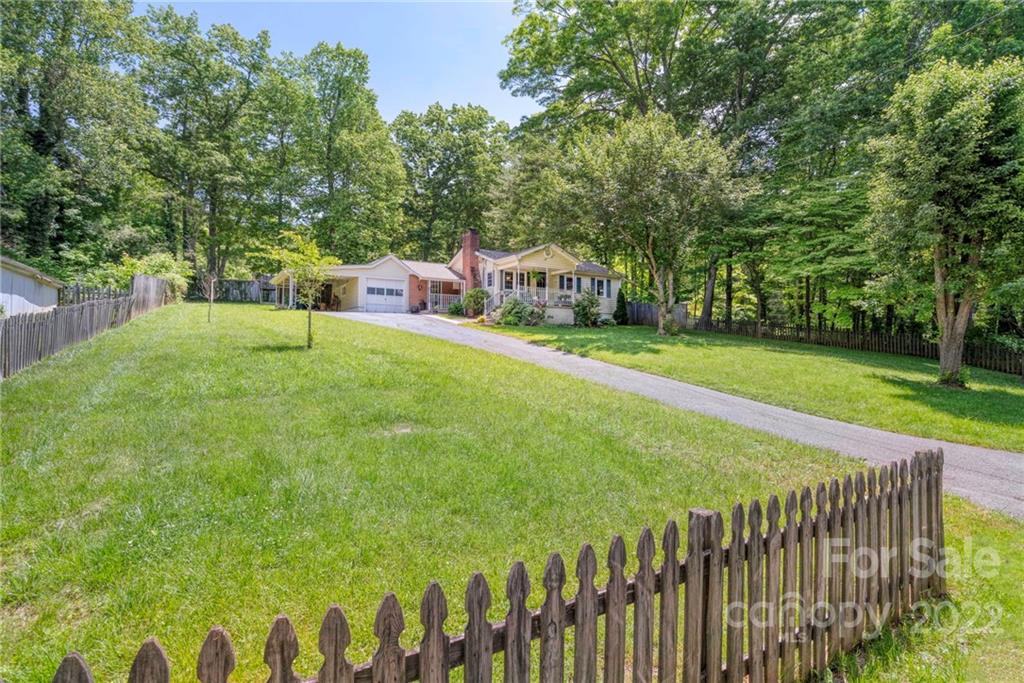 156 Birch Lane Arden NC 28704