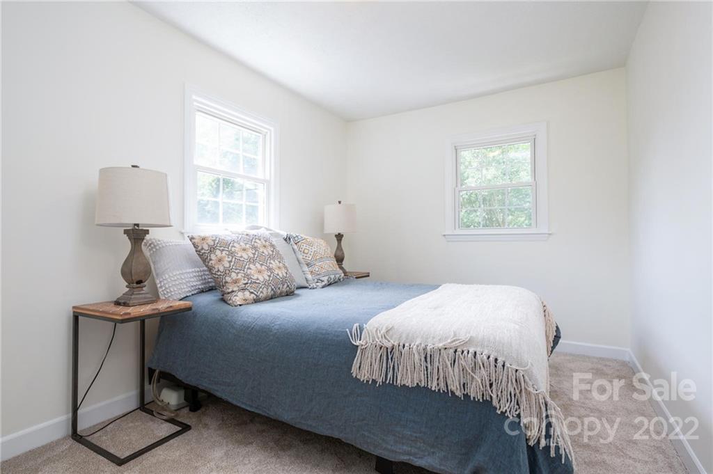 9 Azalea Road Arden NC 28704