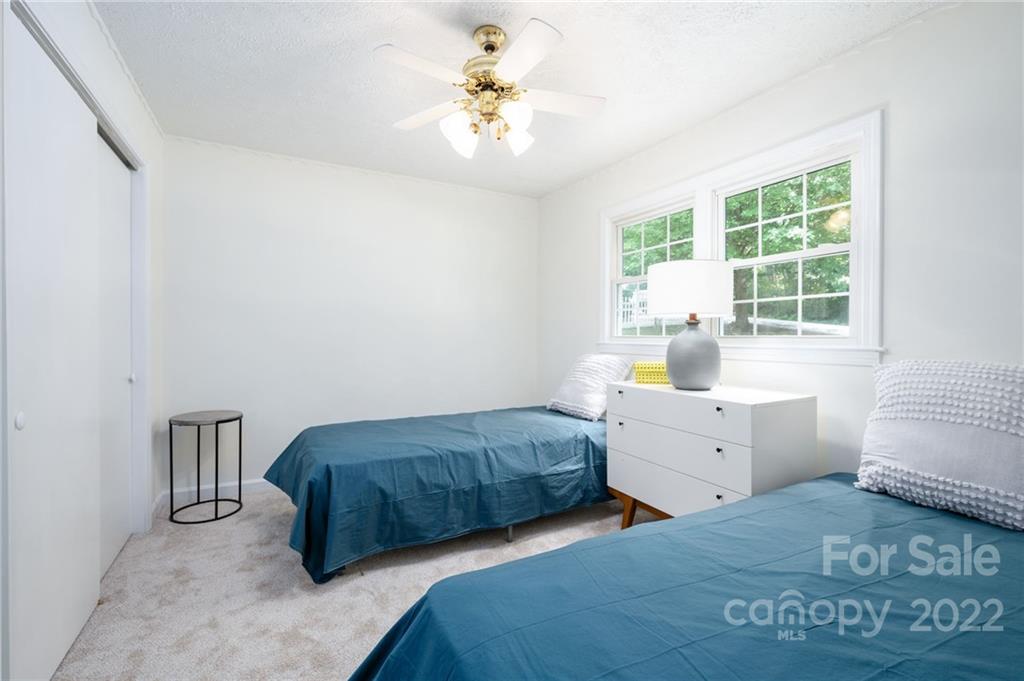 9 Azalea Road Arden NC 28704