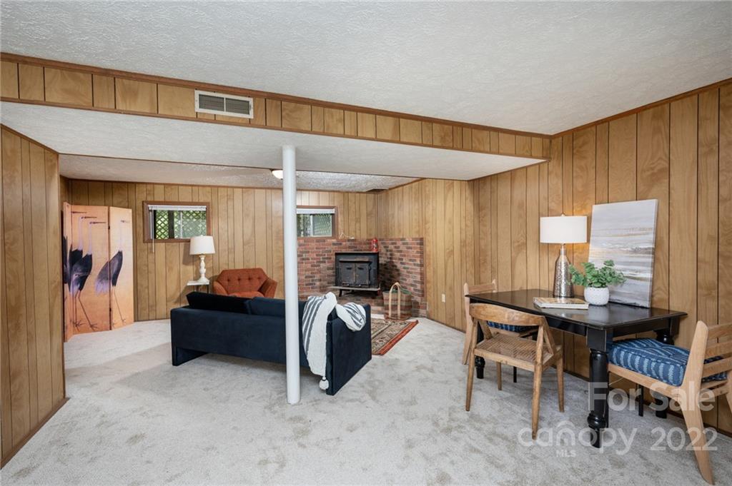 9 Azalea Road Arden NC 28704