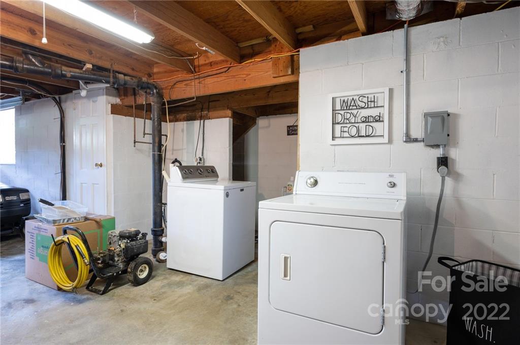 9 Azalea Road Arden NC 28704