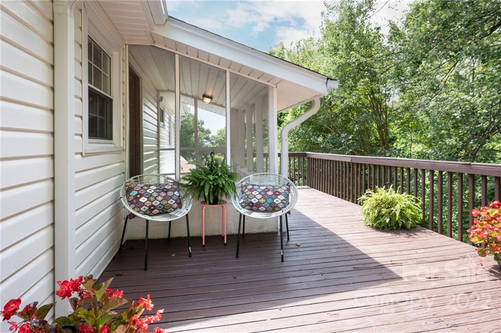 9 Azalea Road Arden NC 28704